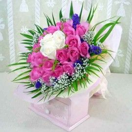 22 Hot Pink & 3 White Roses Hand Bouquet