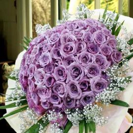 99 Natural Classic Purple Roses Handbouquet