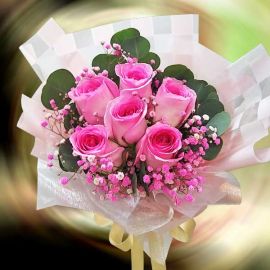 6 Aqua Pink Roses Handbouquet ( Need 1 Day Advance order )