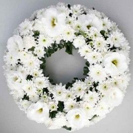 Eustoma Whith & PomPom Wreath 30cm (without stand) 